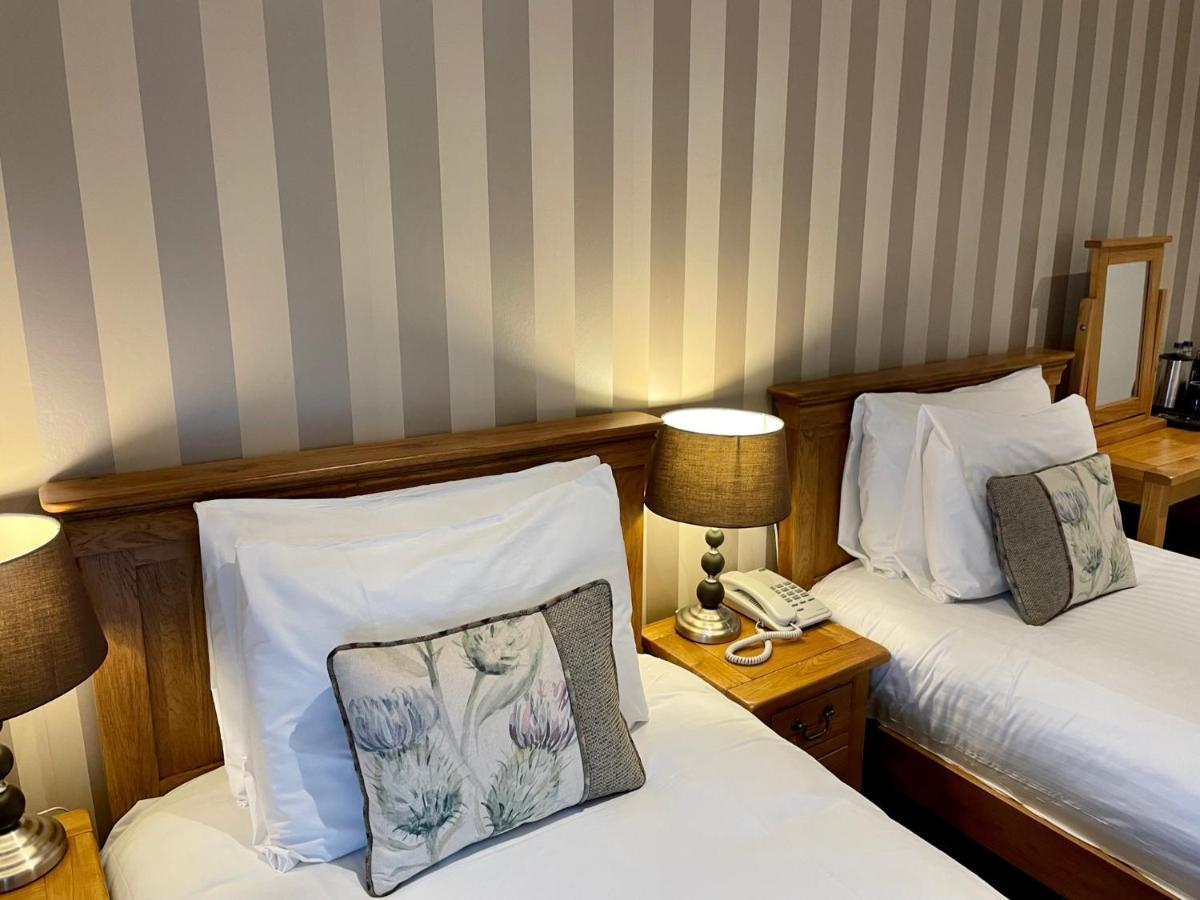Glen Clova Hotel & Luxury Lodges Millton of Clova ภายนอก รูปภาพ