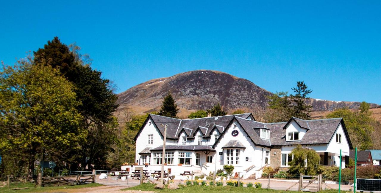 Glen Clova Hotel & Luxury Lodges Millton of Clova ภายนอก รูปภาพ