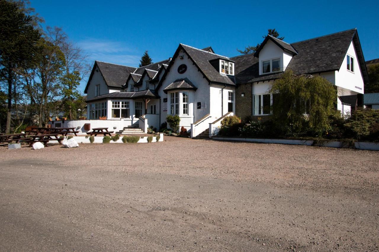 Glen Clova Hotel & Luxury Lodges Millton of Clova ภายนอก รูปภาพ