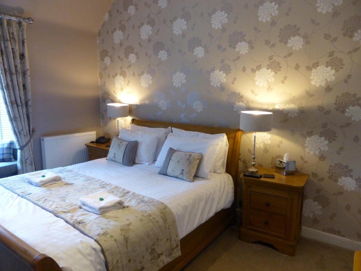 Glen Clova Hotel & Luxury Lodges Millton of Clova ภายนอก รูปภาพ